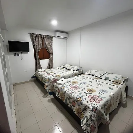 Hostal Casa W